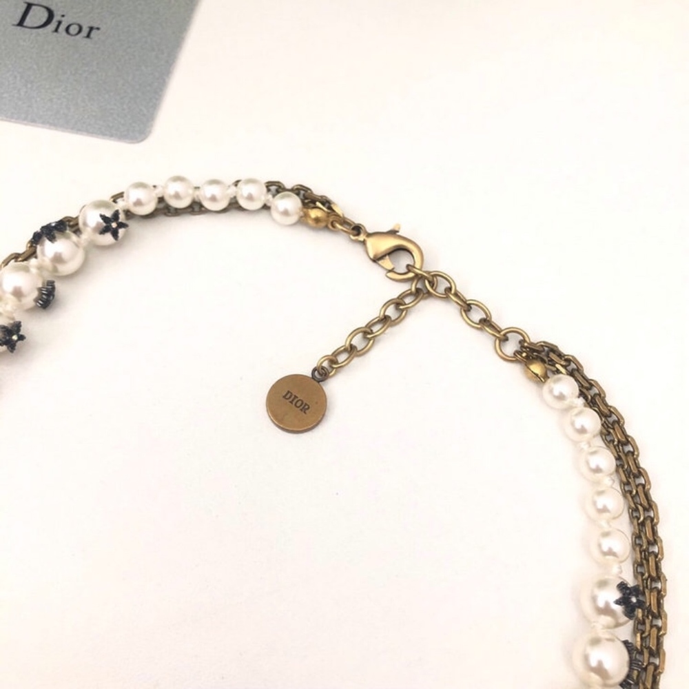 Dior  necklaces - Picture 2 of 7